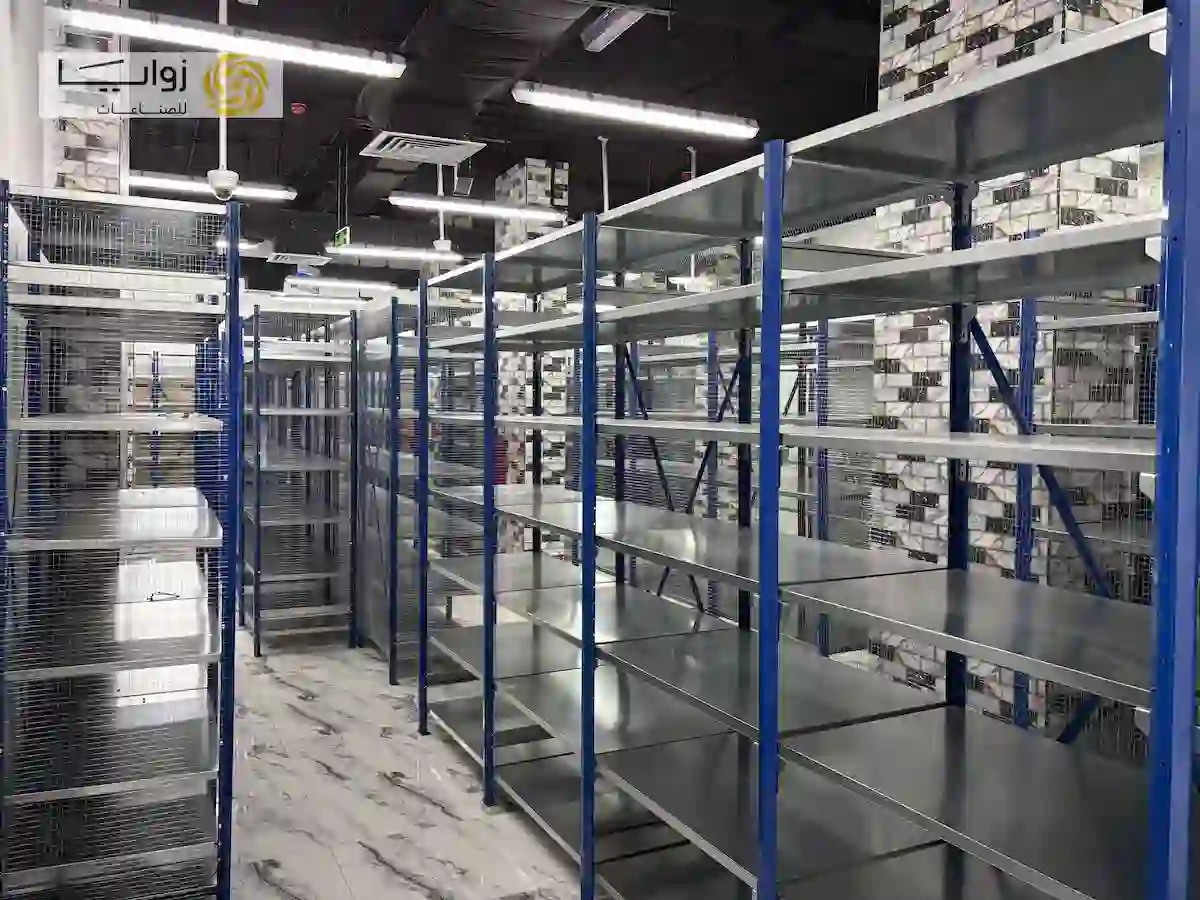 Warehouse boltless shelving system installed in a large e-commerce logistics warehouse
