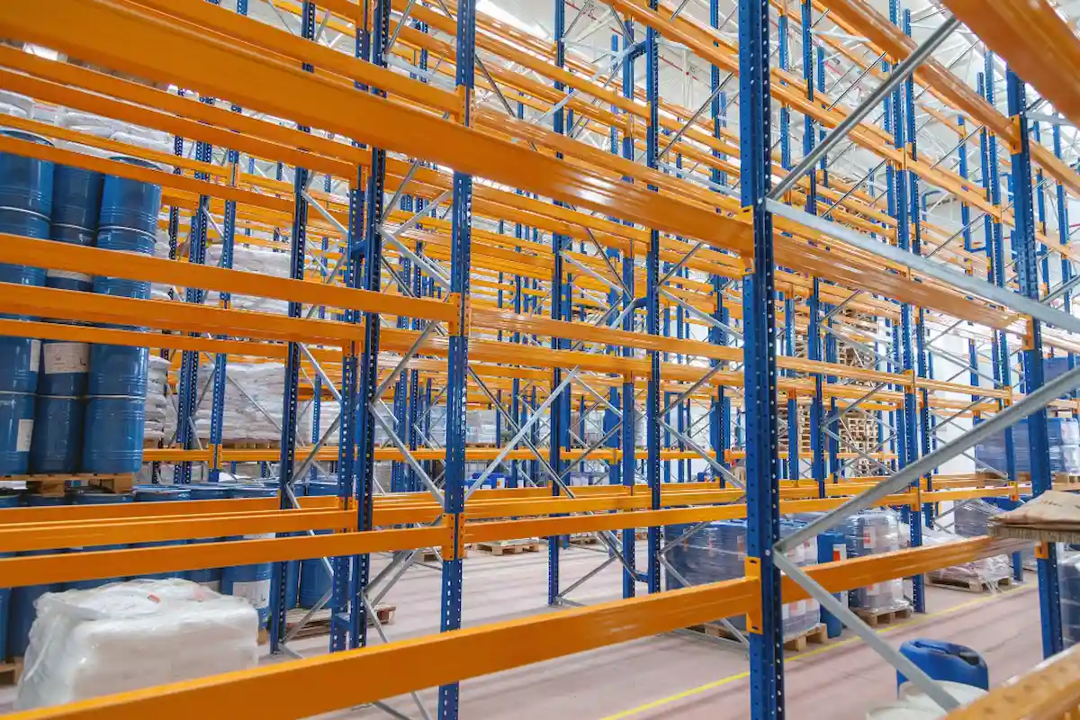 Certified Pharmaceutical Pallet Racking in Cleanroom Warehouse